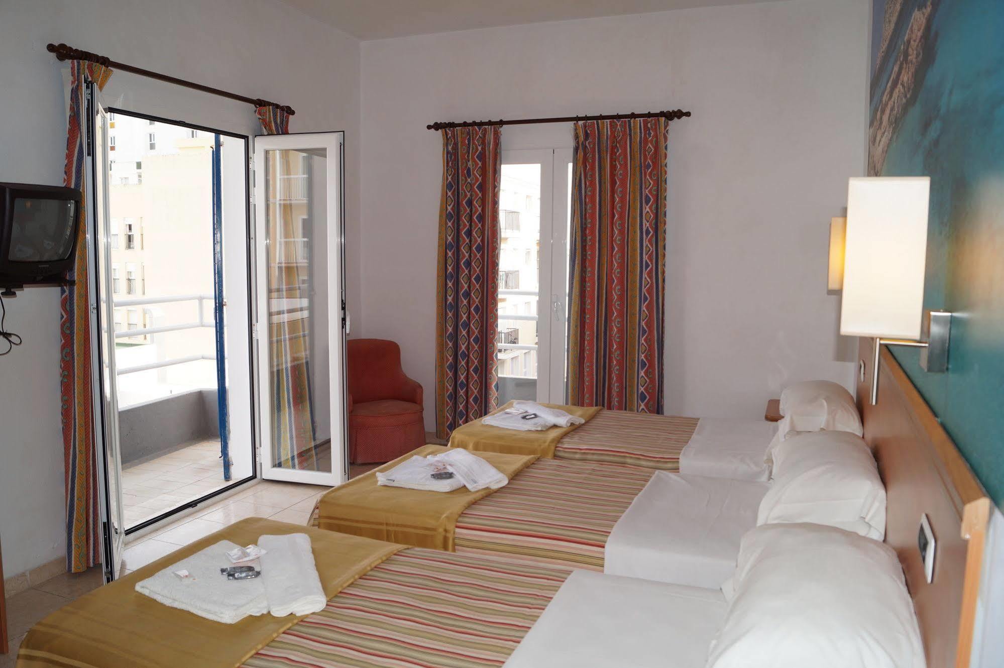 Hotel Vedra San Antonio  Exterior photo